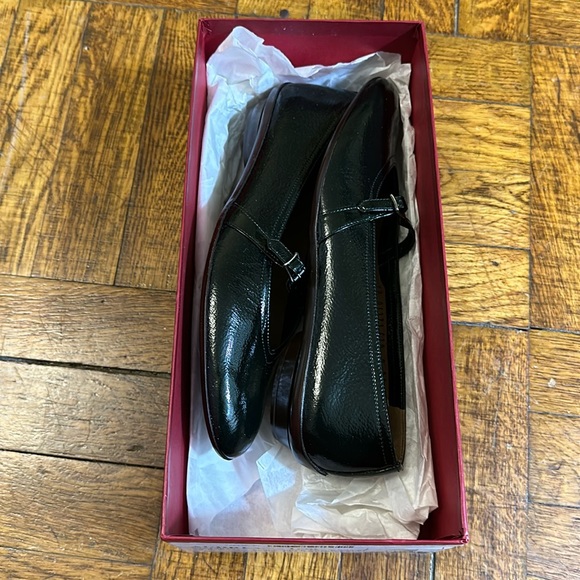 Salvatore Ferragamo Shoes - NEW Ferragamo Audrey shoes 8AA Narrow